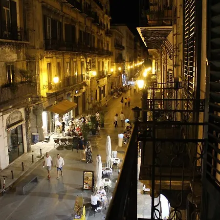 Apartment Domus Florea - In The Old Town *